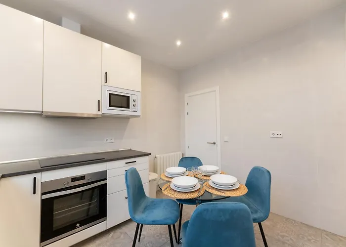Luxe Apartment In Plaza De Espana