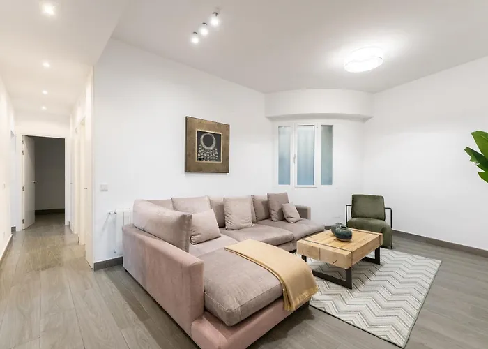 Luxe Apartment In Plaza De Espana
